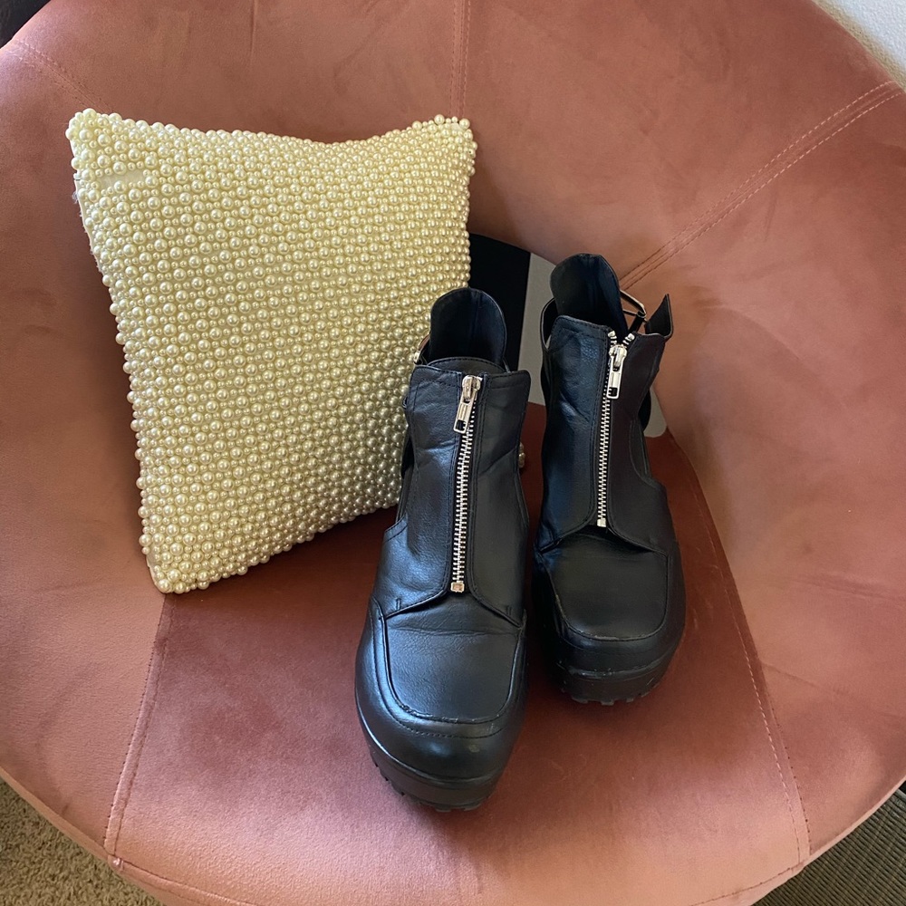 Black Booties
